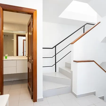 Apartman Home2book Modern Retreat With Pool & Terrace